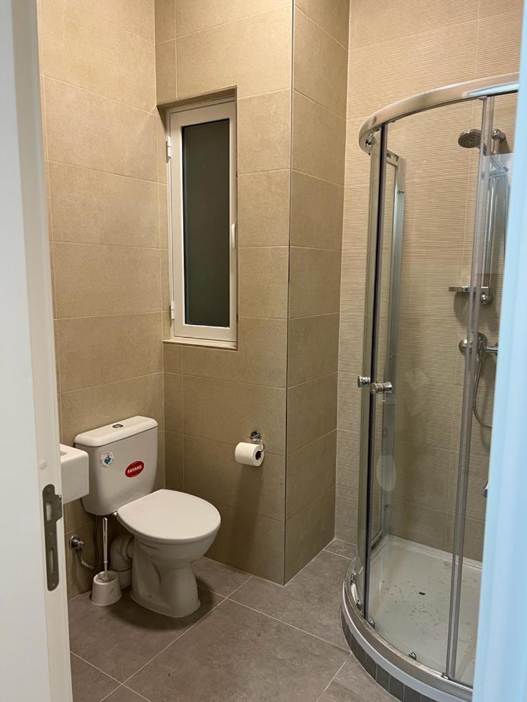 Stresa Court Apartments Saint Julian's Екстериор снимка